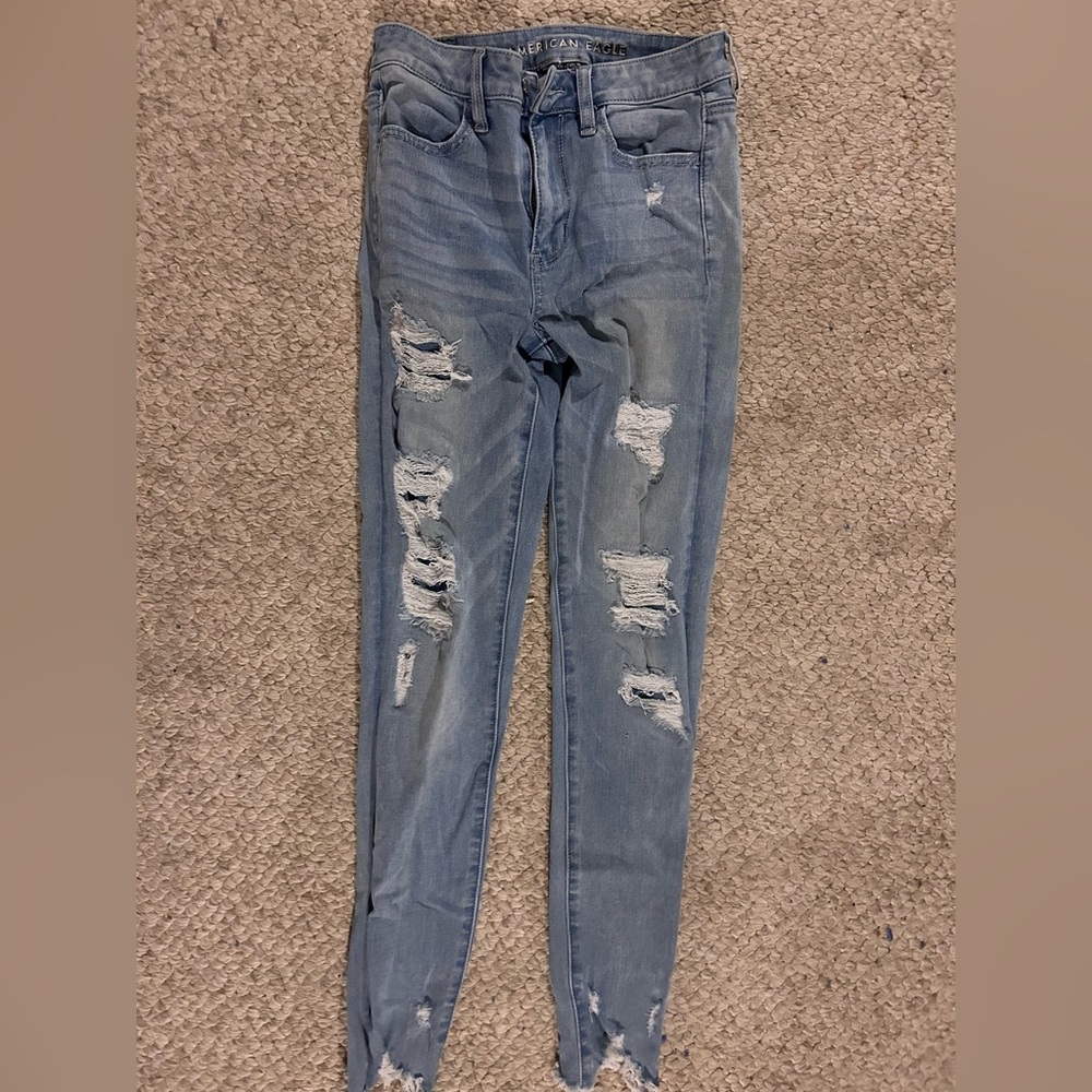 American eagle ripped skinny jeans